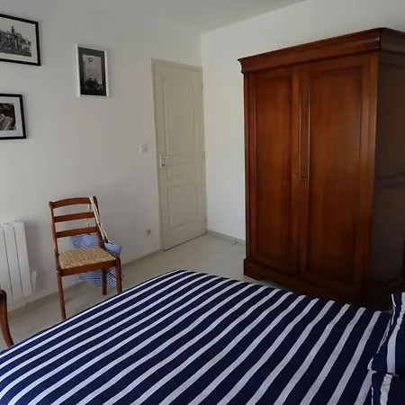 بيت للعطل La Maison Verte 71 M²